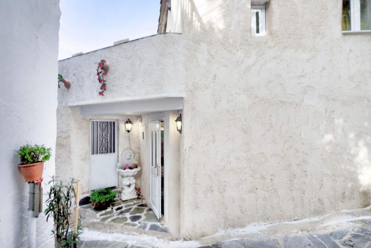 Παραδοσιακό Σπίτι Στο Χωριο Agioi Deka (Corfu) Exterior foto